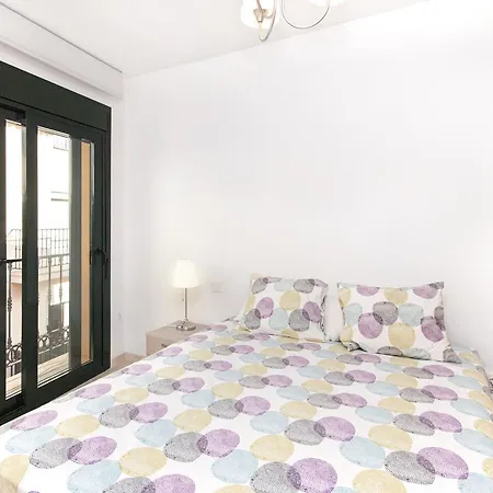 Cubo's Espana 2b Apartment