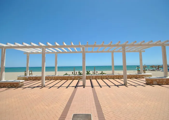 Cubo's Espana 2b * Fuengirola